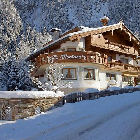 Hotel Garni Montana Mayrhofen Bagian luar foto